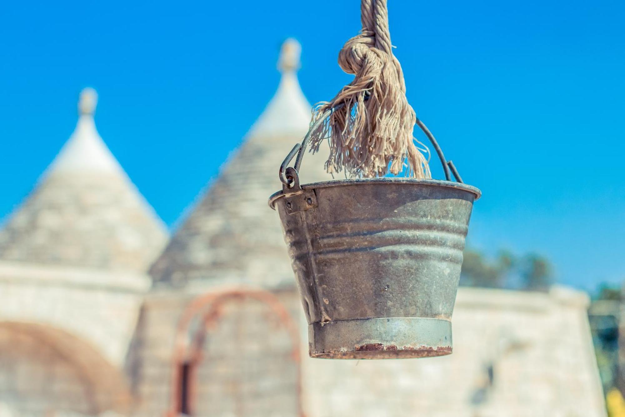 Navolte Trulli E Quiete Con Piscina Villa โลโกโรตอนโด ภายนอก รูปภาพ
