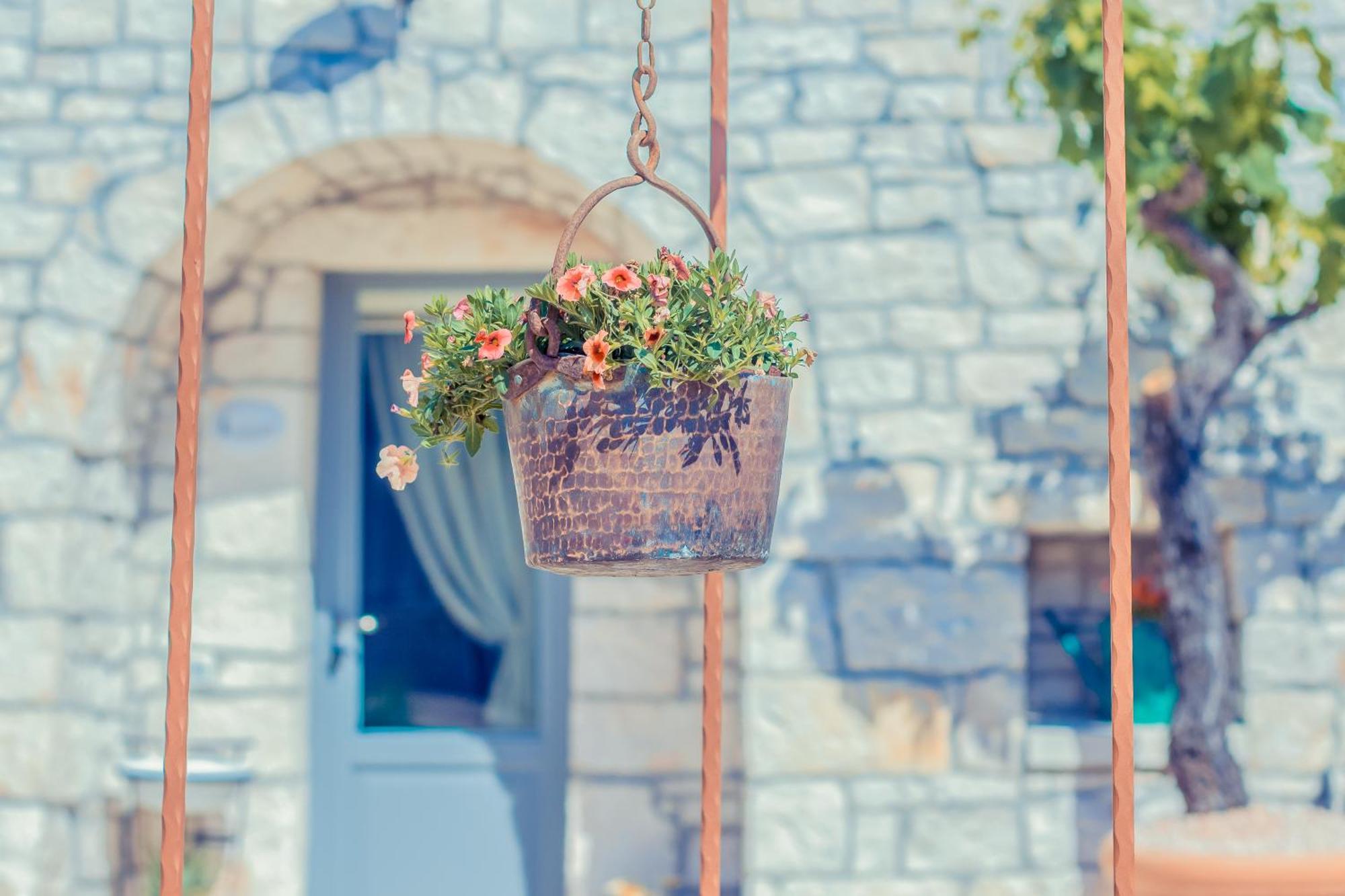 Navolte Trulli E Quiete Con Piscina Villa โลโกโรตอนโด ภายนอก รูปภาพ